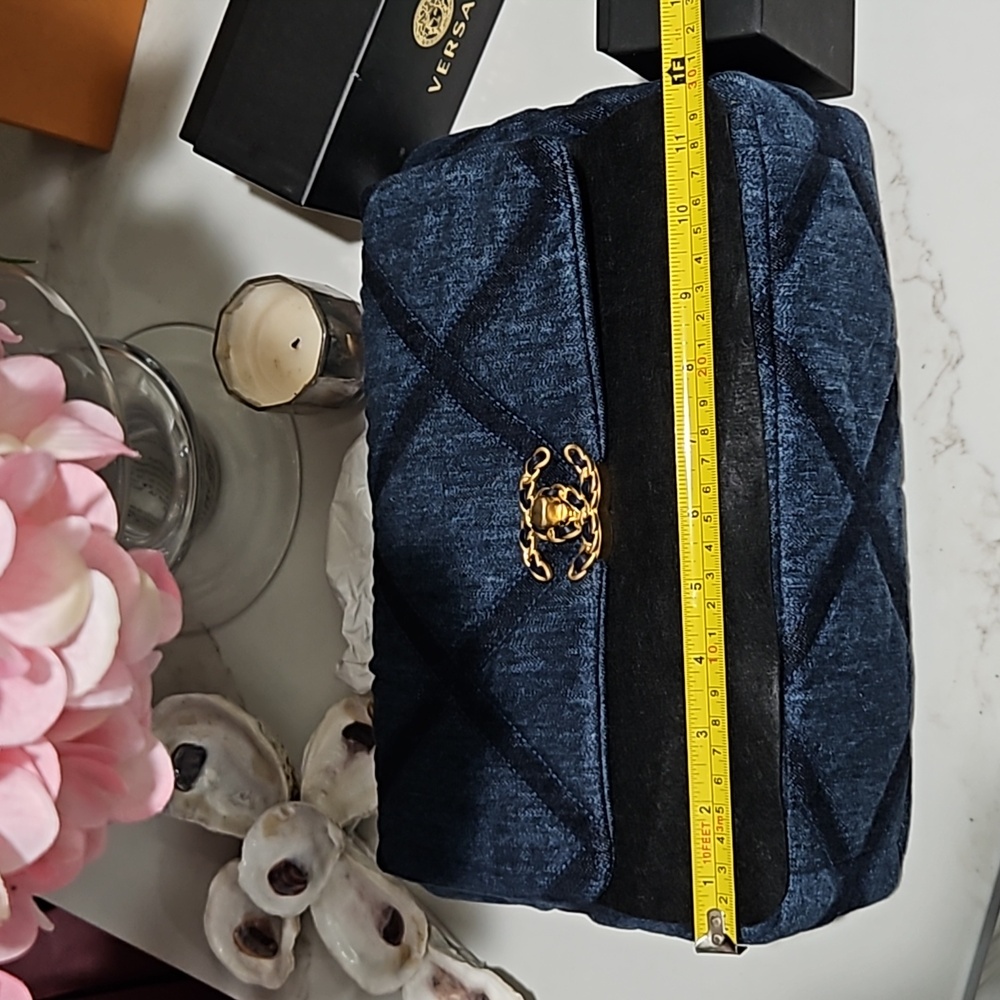 BNIB Chanel Denim 19 Flap - Picture 10 of 14